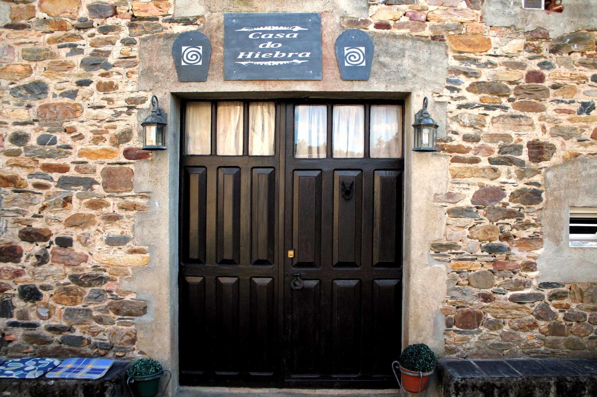 Casa Do Hiebra Alojamiento Rural Ribeira Sacra Castroncelos المظهر الخارجي الصورة